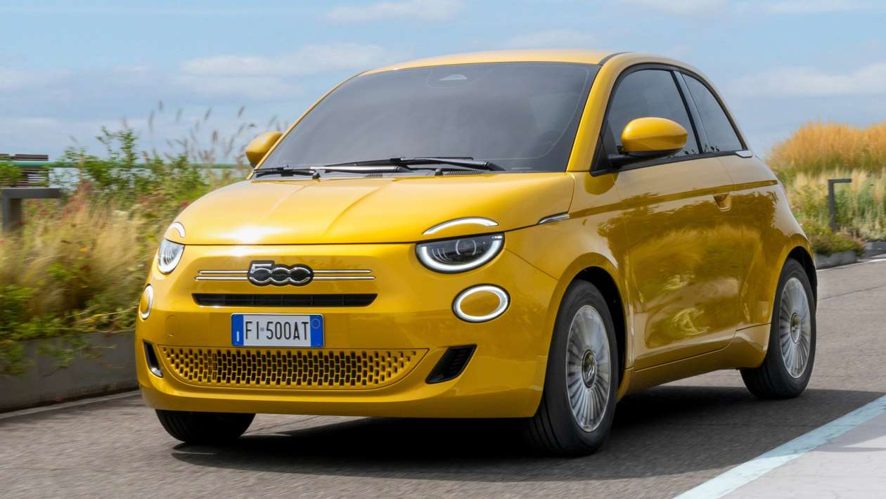 New Fiat 500 Hybrid Torino 2025 - pictures | Auto Express